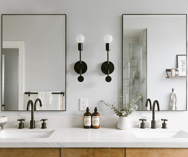 Mirrors And Lift Mirrors in Bathroom